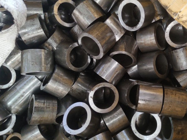 慈利无缝钢管切割